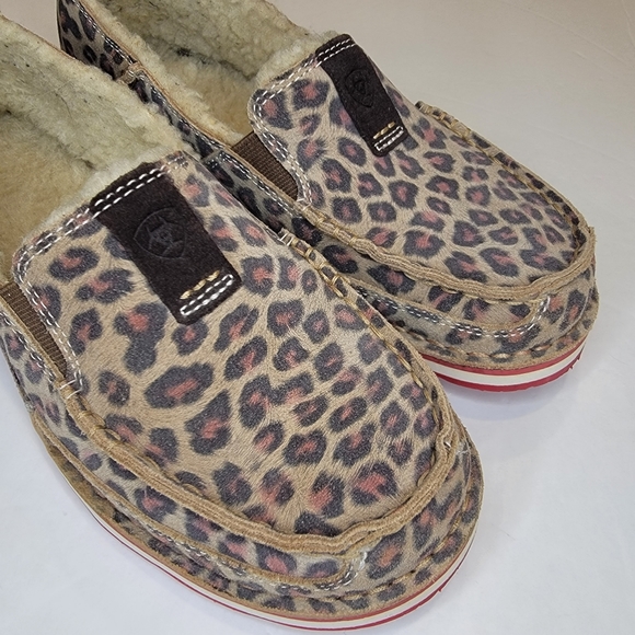 Ariat Cruiser Fleece Animal Print Slip On Size 7 B - Picture 13 of 15